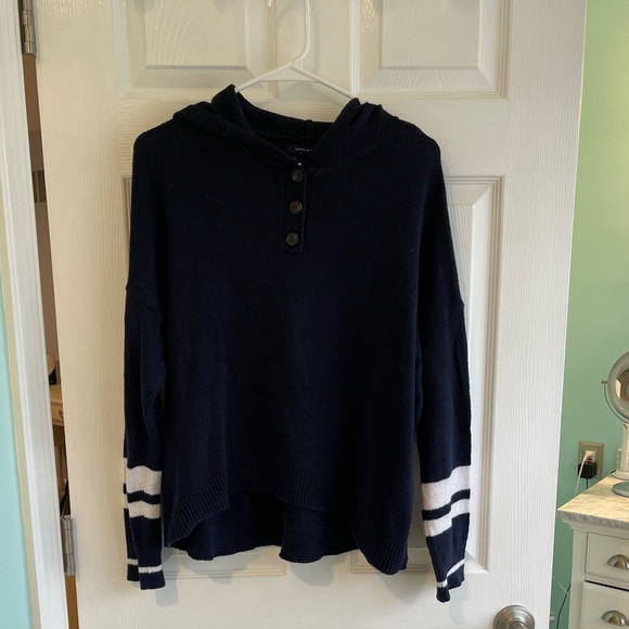 American Eagle button up hoodie - Picture 1 of 4